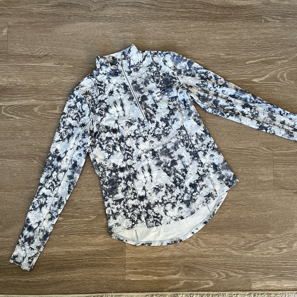 Zero Restriction zip shirt